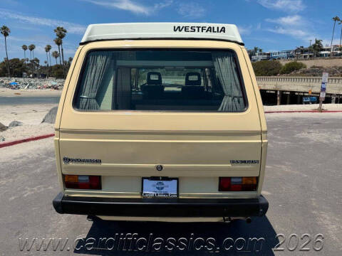 1984 Volkswagen Vanagon Camper