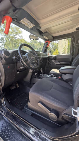 2017 Jeep Wrangler Willys Wheeler