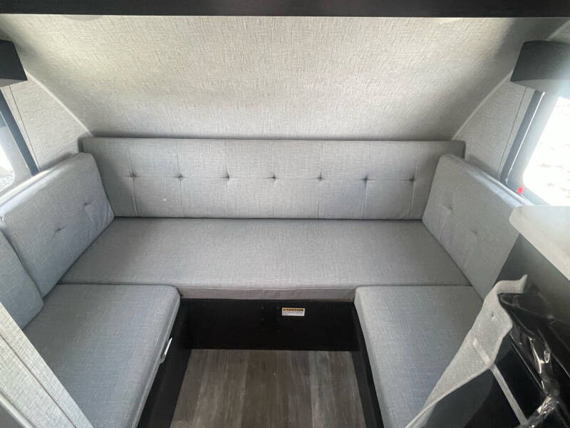 2024 Braxton Creek Bushwhacker Plus 17BH