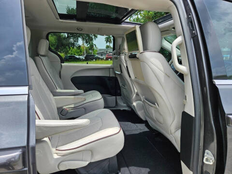 2017 Chrysler Pacifica Limited