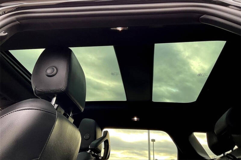 2024 Land Rover Range Rover Evoque P250 Dynamic SE