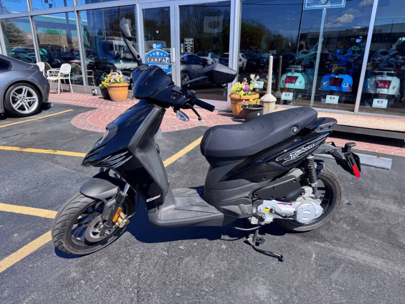 2015 Piaggio Typhoon 50
