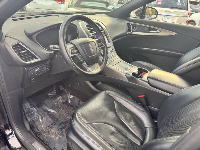 2020 Lincoln Nautilus Reserve