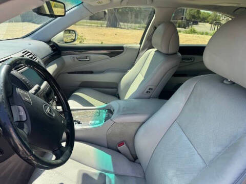 2007 Lexus LS 460