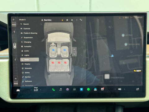 2023 Tesla Model X Standard Range