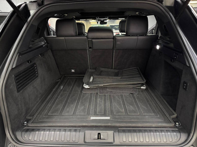 2021 Land Rover Range Rover Sport HSE Silver Edition