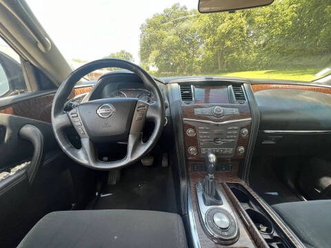 2017 Nissan Armada SV