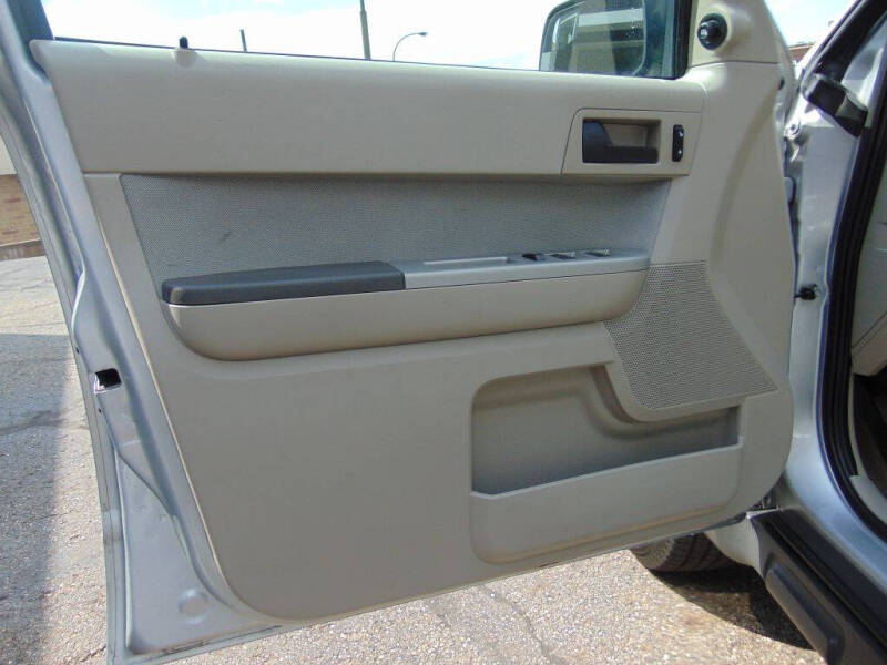 2011 Ford Escape XLT