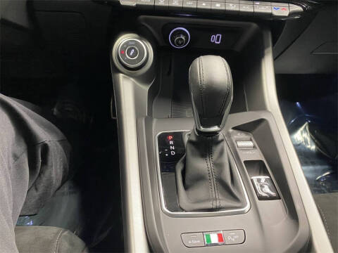 2024 Alfa Romeo Tonale Hybrid Veloce