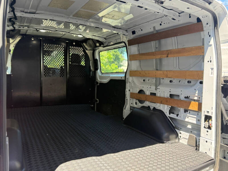 2023 Ford Transit 250