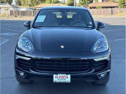 2017 Porsche Cayenne S E-Hybrid Platinum Edition