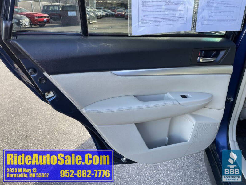 2011 Subaru Outback 2.5i Premium