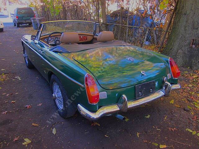 1973 MG B