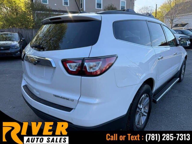 2016 Chevrolet Traverse LT