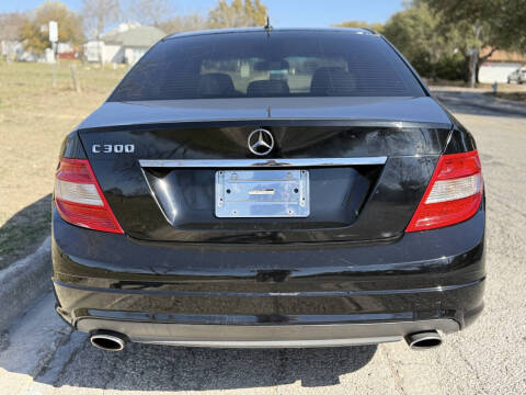2010 Mercedes-Benz C-Class C 300 Luxury