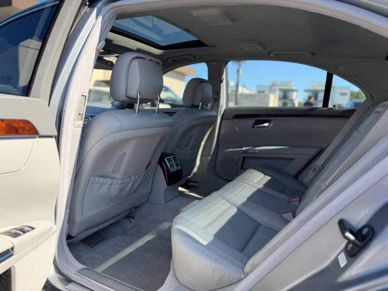 2012 Mercedes-Benz S-Class S 550