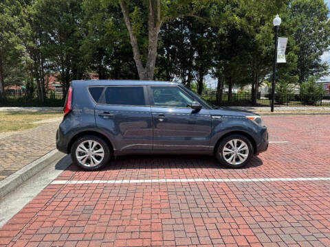 2014 Kia Soul +