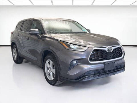 2021 Toyota Highlander LE