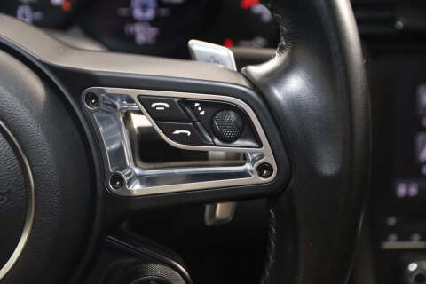 2019 Porsche 911 Carrera