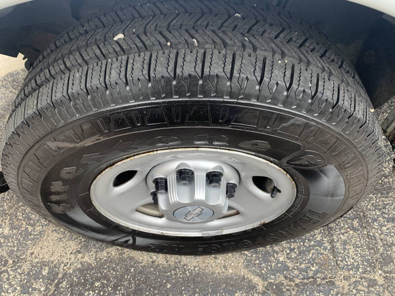 2017 Chevrolet Express 2500