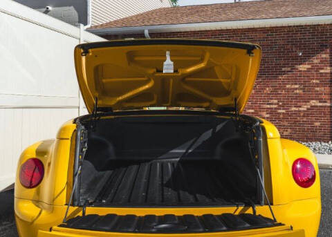 2005 Chevrolet SSR LS