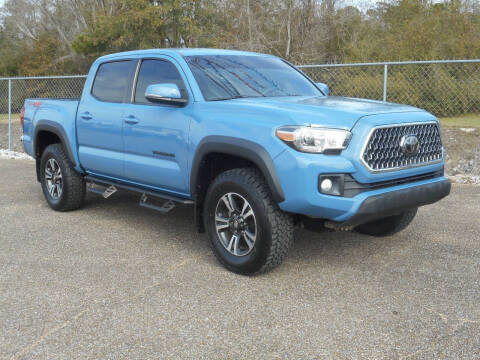 2019 Toyota Tacoma for sale at STRAHAN AUTO SALES INC in Hattiesburg MS