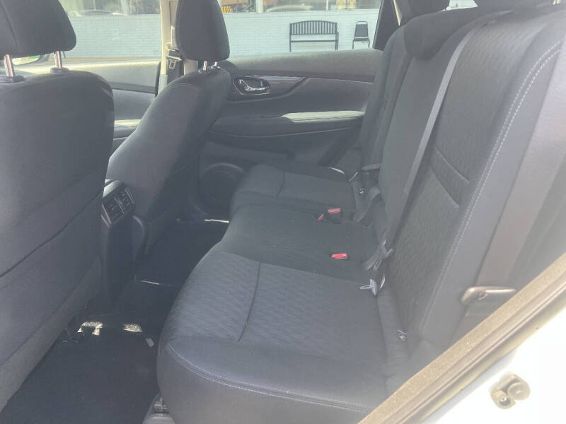 2018 Nissan Rogue S