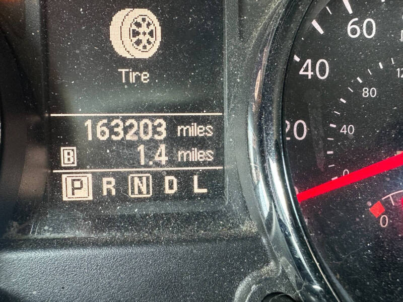 2011 Nissan Rogue SV