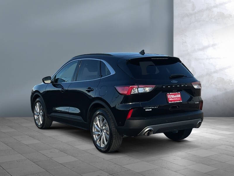 2021 Ford Escape Titanium