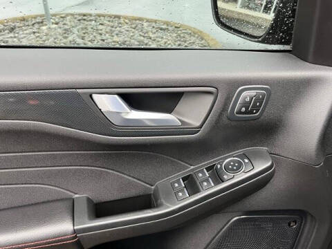 2023 Ford Escape ST-Line Select