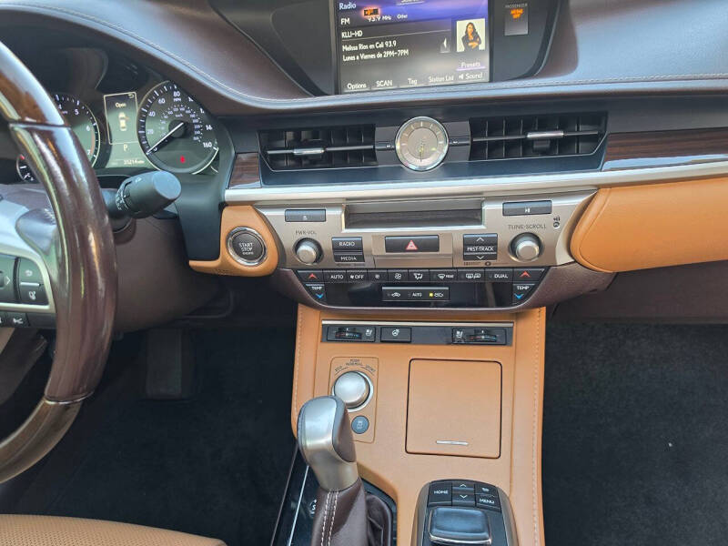 2017 Lexus ES 350