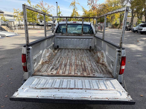 2005 Ford F-150 XL