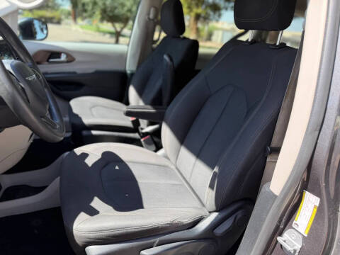 2018 Chrysler Pacifica L
