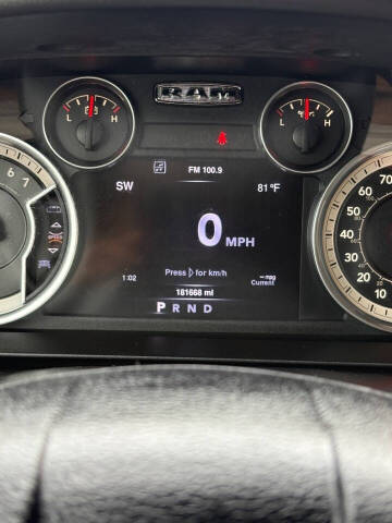 2016 RAM 1500 SLT