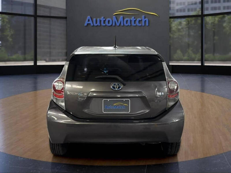 2014 Toyota Prius c One