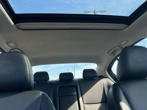 2015 Infiniti Q50 Premium