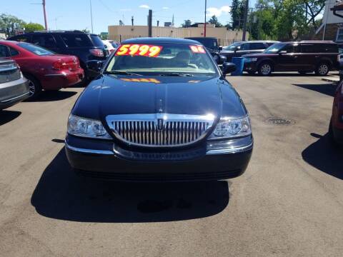 2006 Lincoln Town Car for sale at Frankies Auto Sales in Detroit MI