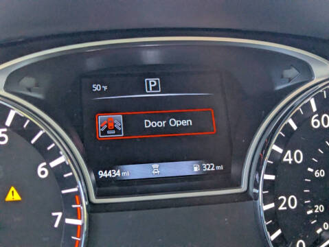 2020 Nissan Pathfinder S