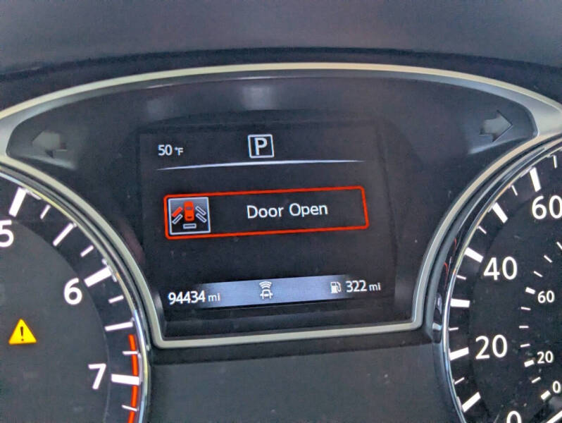 2020 Nissan Pathfinder S