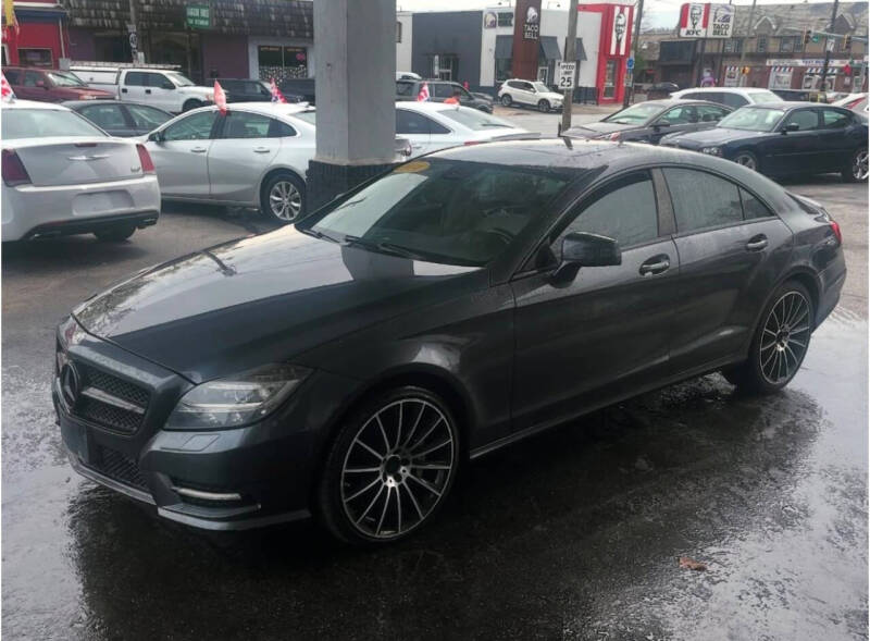 Image 2 of 2013 Mercedes-Benz CLS CLS 550 4MATIC