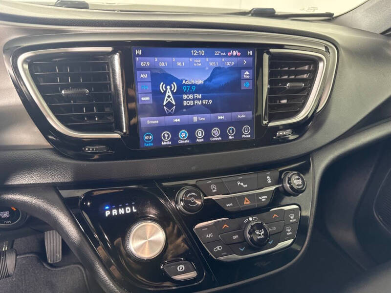 2019 Chrysler Pacifica Touring L Plus