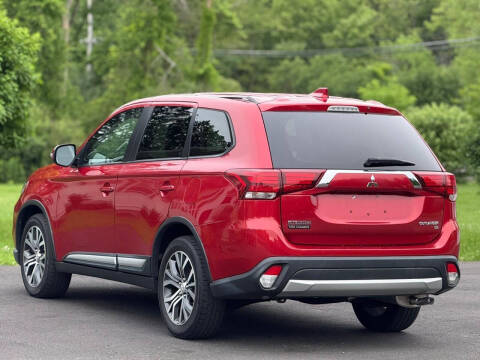 2017 Mitsubishi Outlander SE