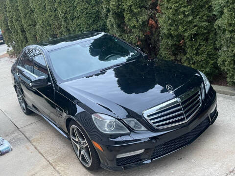 2010 Mercedes-Benz E-Class for sale at REDA AUTO PORT INC in Villa Park IL