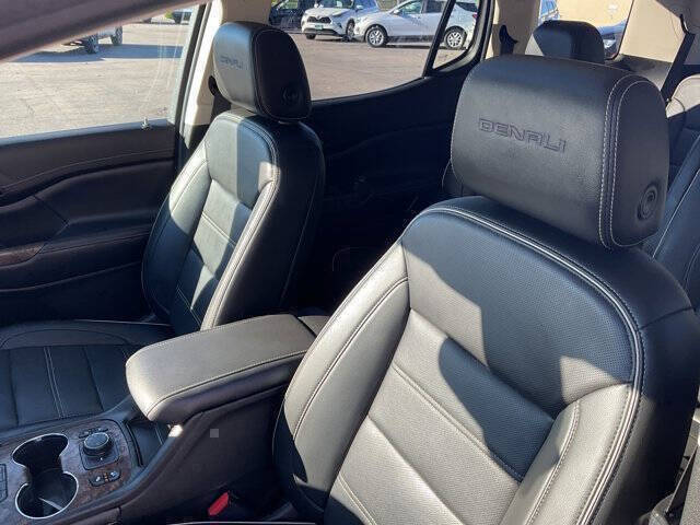 2021 GMC Acadia Denali