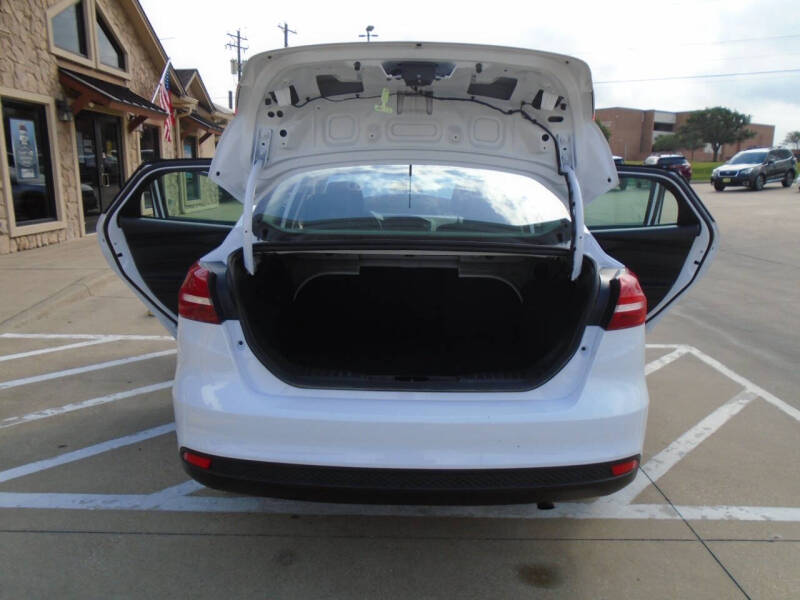 2018 Ford Focus S