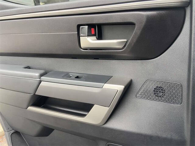 2022 Toyota Tundra SR5