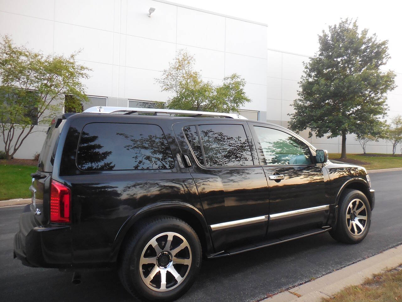 2010 INFINITI QX56 for sale at Genuine Motors in Schaumburg, IL