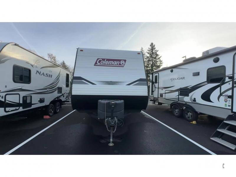 2022 Coleman LANTERN LT 262BH