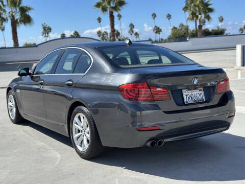 2016 BMW 5 Series 528i