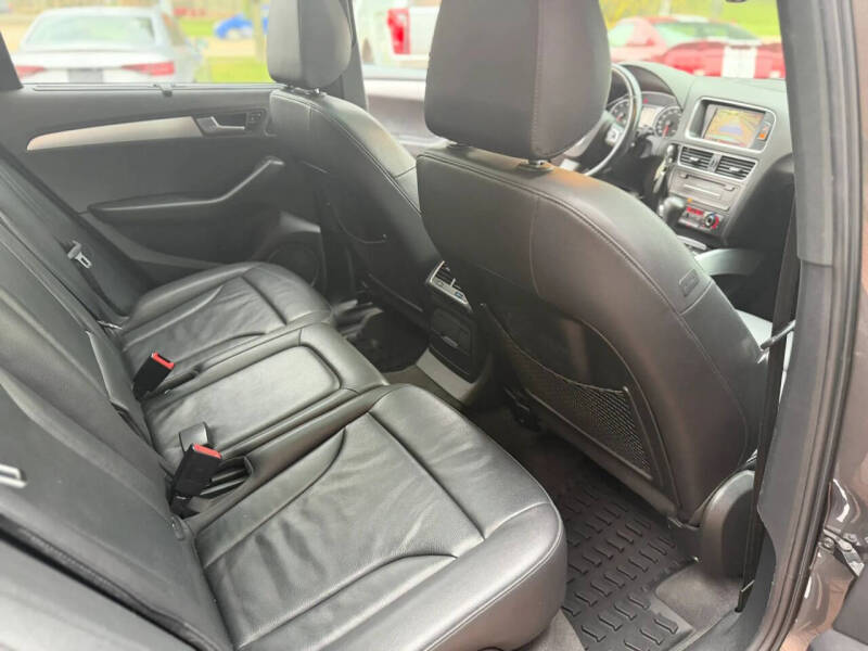 2012 Audi Q5 3.2 quattro Prestige